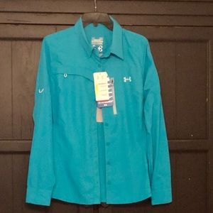 NWT Women’s Under Armour  heat gear fishing shirt